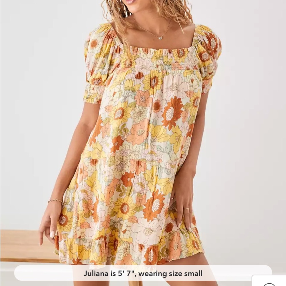 Floral Puff Sleeve Dress